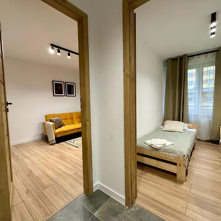 Apartment Szarych Szeregow